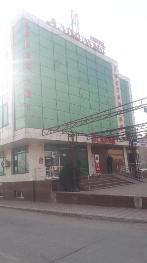 Alpamys Hotel Turkestan Turkistan Εξωτερικό φωτογραφία